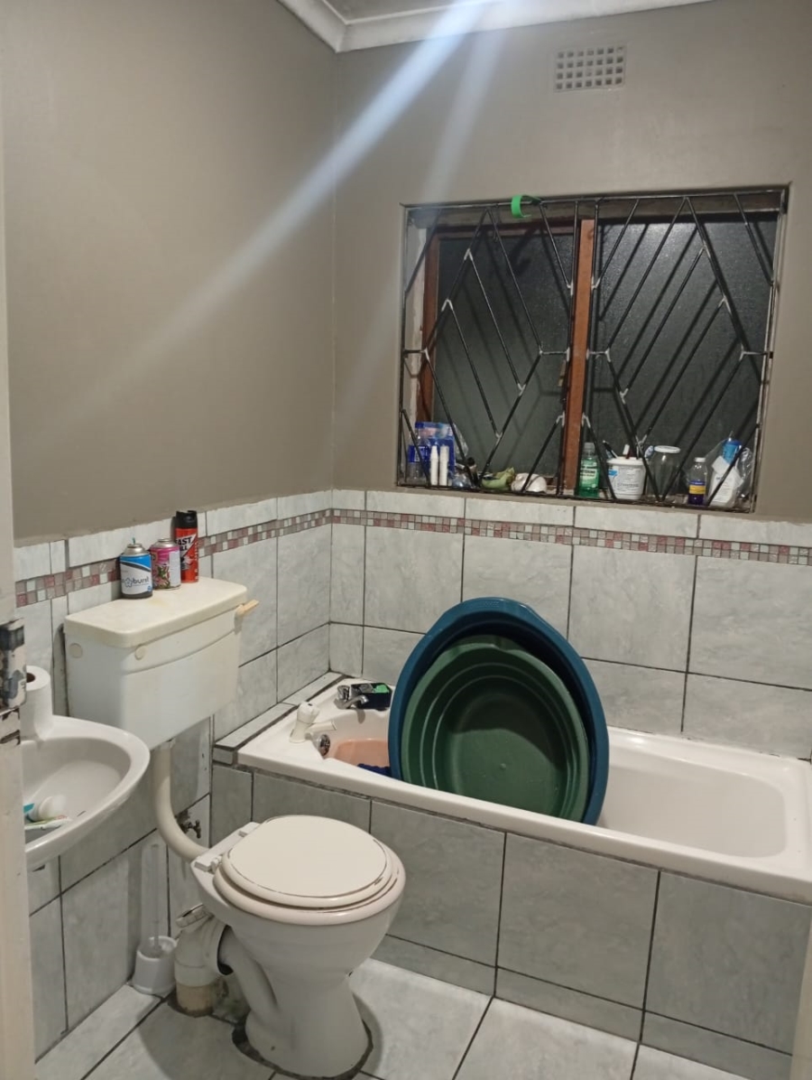 2 Bedroom Property for Sale in Philippi Western Cape